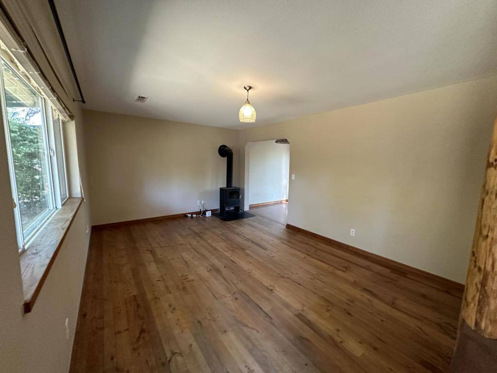 House for rent at 220 W Hersey St, Ashland, OR 97520