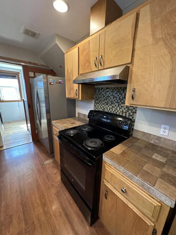 House for rent at 220 W Hersey St, Ashland, OR 97520