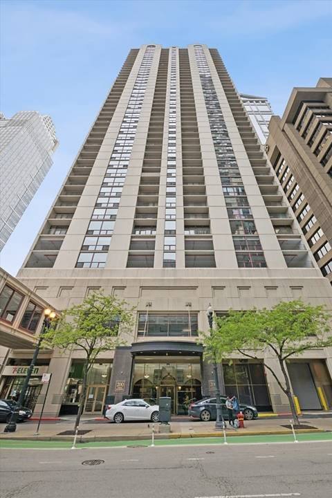 Condo for rent at 200 N Dearborn St #1503, Chicago, IL 60601