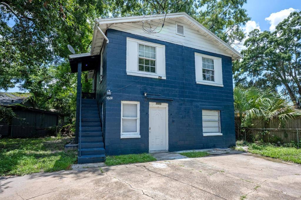 House for rent at 1526 W 22nd St, Jacksonville, FL 32209