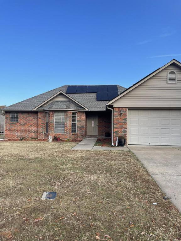 House for rent at 21 Mitchell Circle, Greenbrier, AR 72058