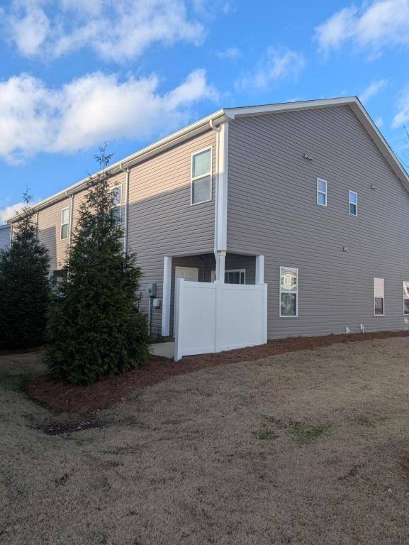 Townhouse for rent at 13951 Clayborn St, Midland, NC 28107