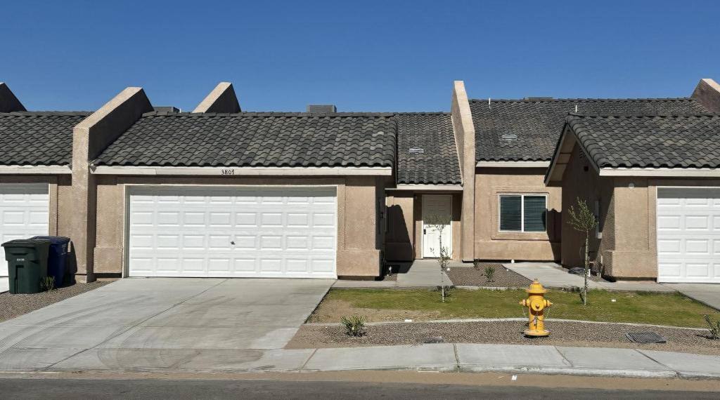 House for rent at 3807 S Sol Dr, Yuma, AZ 85365