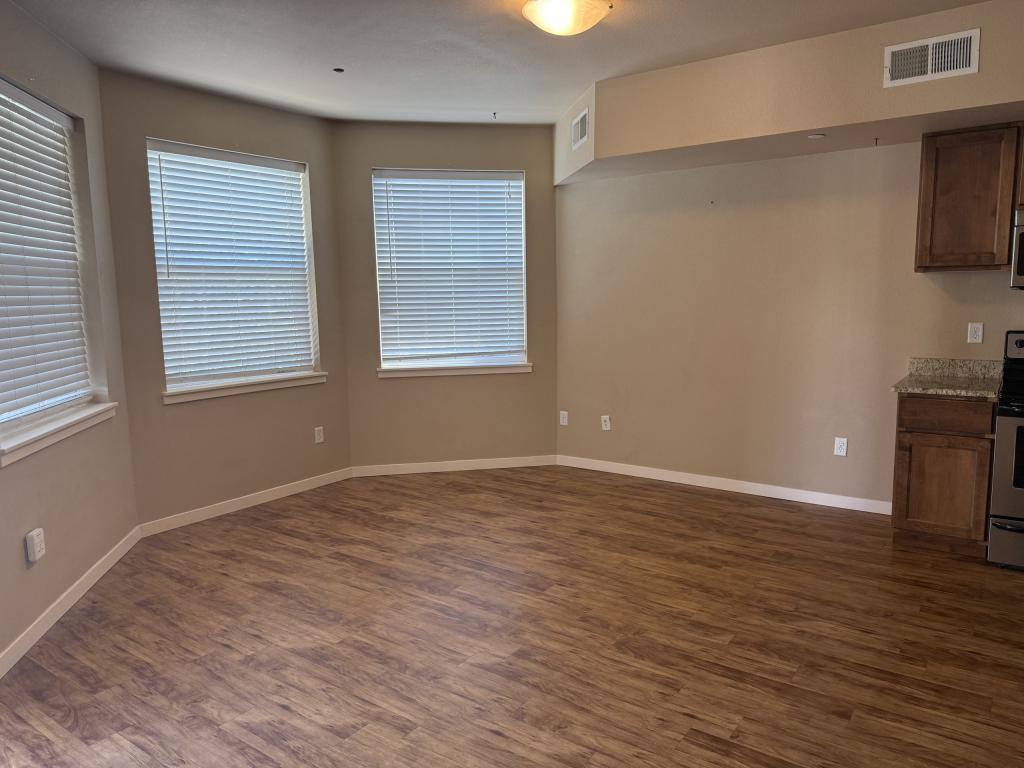 Condo for rent at 140 E 1st St, Loveland, CO 80537