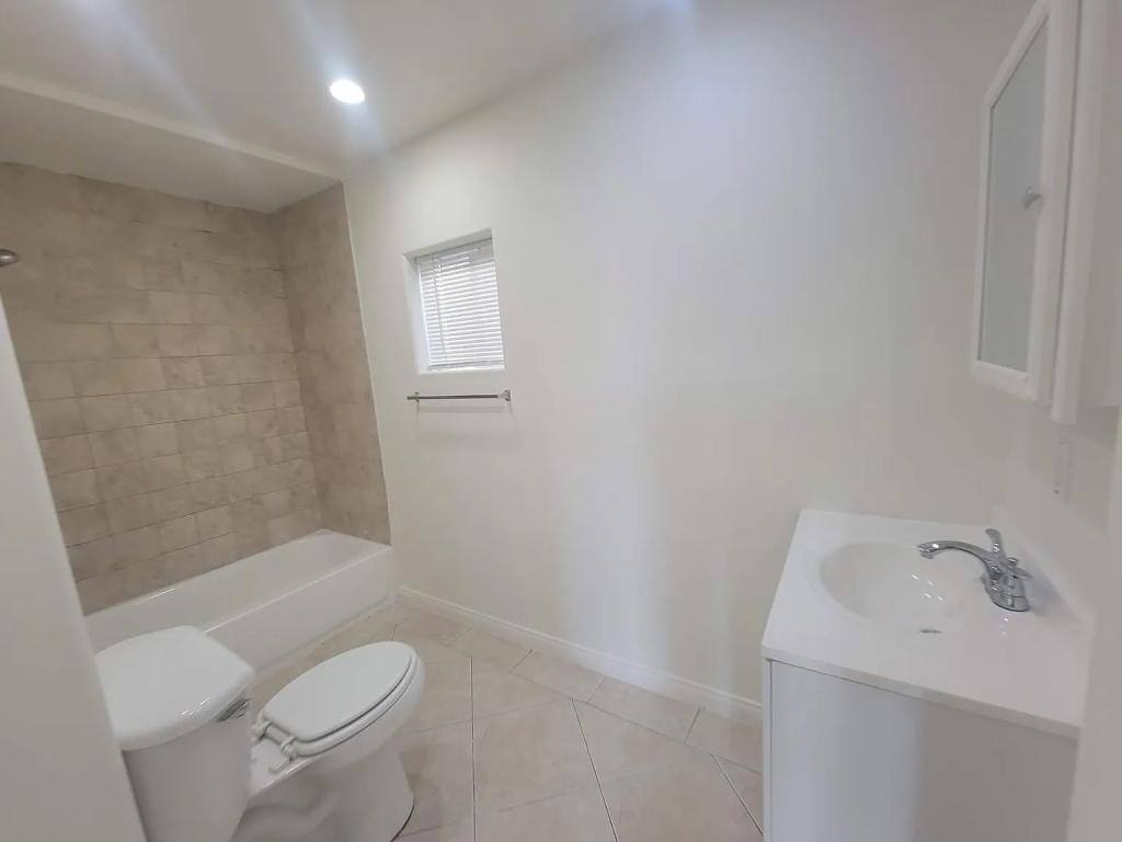 House for rent at 210 Goetting Way, Vista, CA 92083