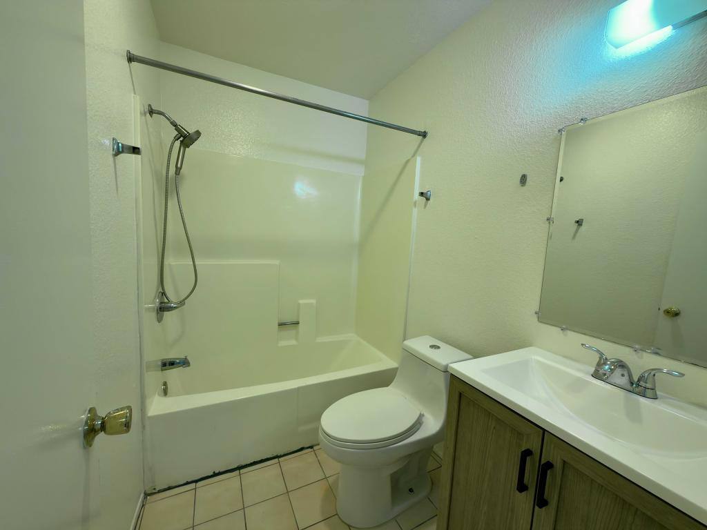 House for rent at 5260 Rex Ave, San Diego, CA 92105