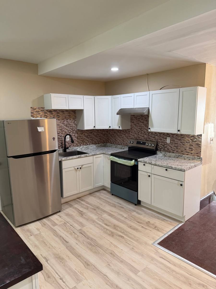 Apartment for rent at 163 E Ave #2, Lewiston, ME 04240