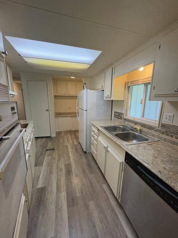 House for rent at 2010 Foots Creek Right Fork Rd, Gold Hill, OR 97525