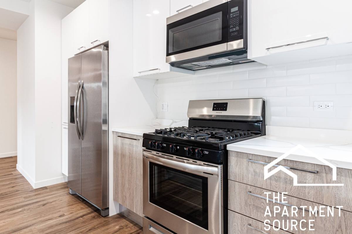 Apartment for rent at 1426 W Jonquil #3, Chicago, IL 60626