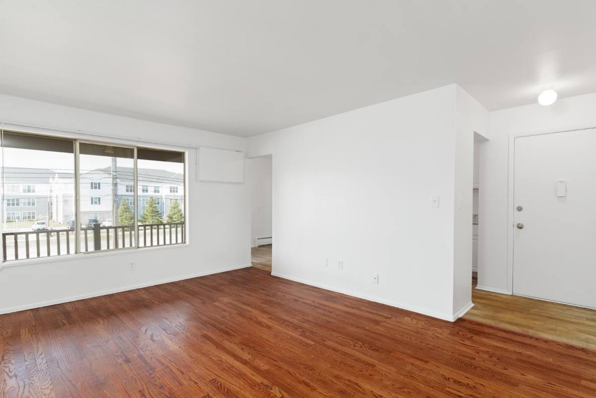 Apartment for rent at 30050 Dequindre, Warren, MI 48092