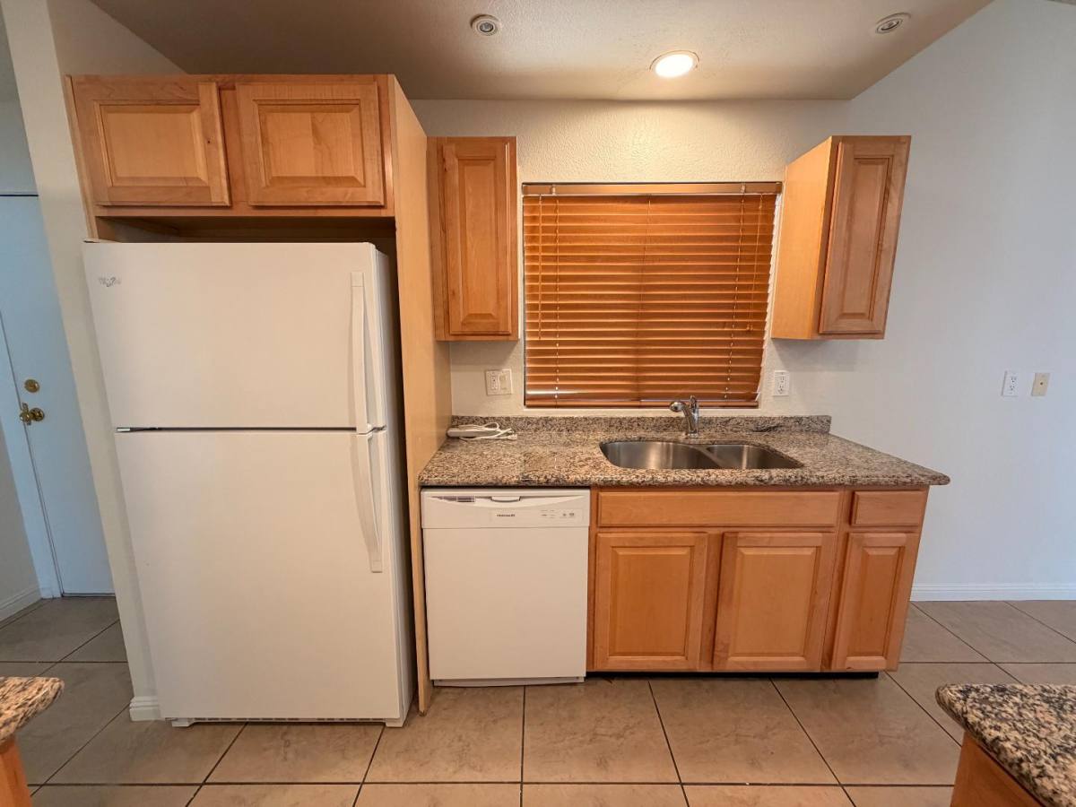 Condo for rent at 74-118 Catalina Way, Palm Desert, CA 92260