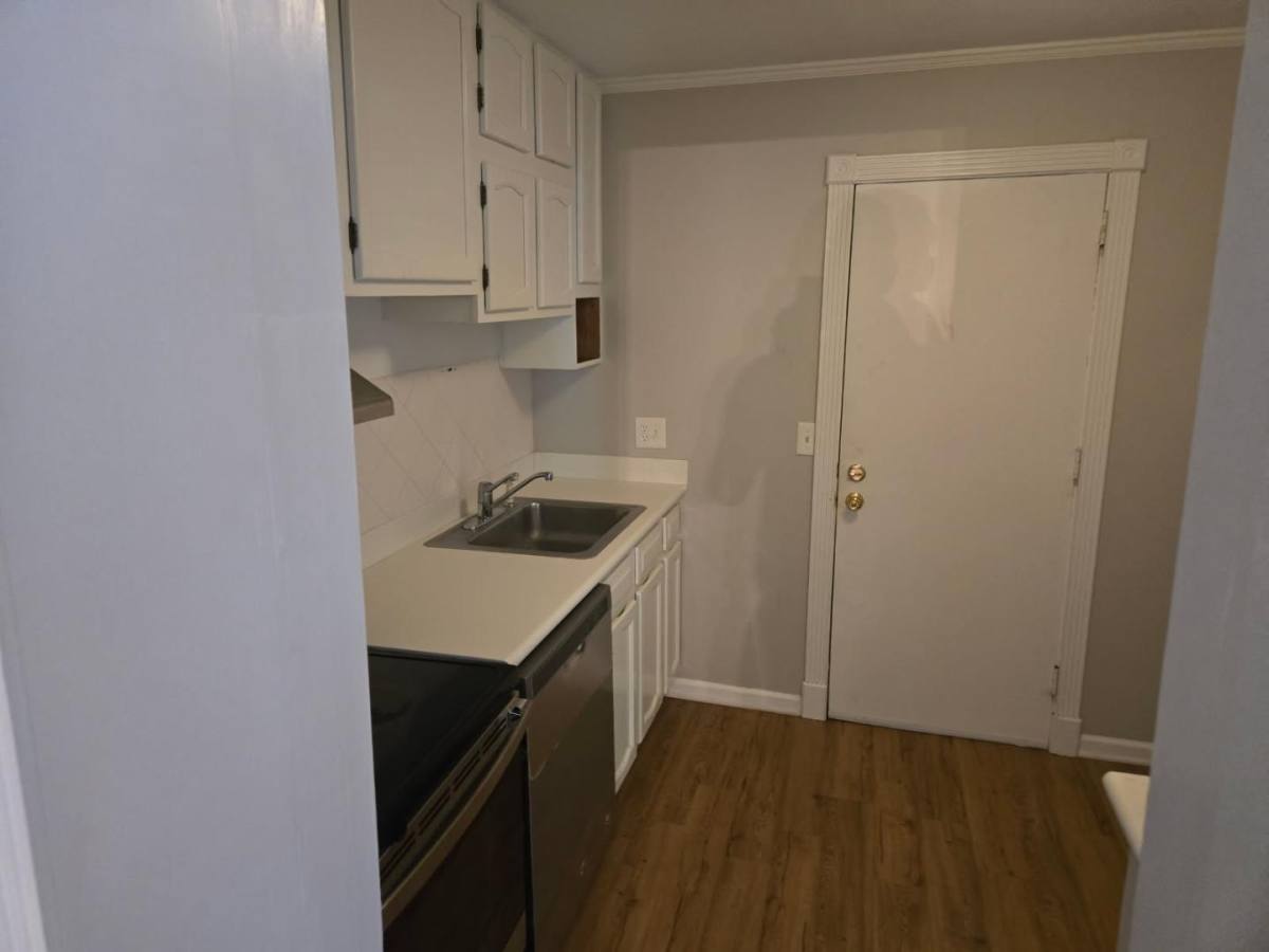 Apartment for rent at 430 Lindbergh Dr NE #C-6, Atlanta, GA 30305
