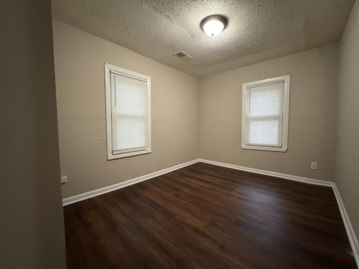 House for rent at 1651 Corning Ave, Memphis, TN 38127