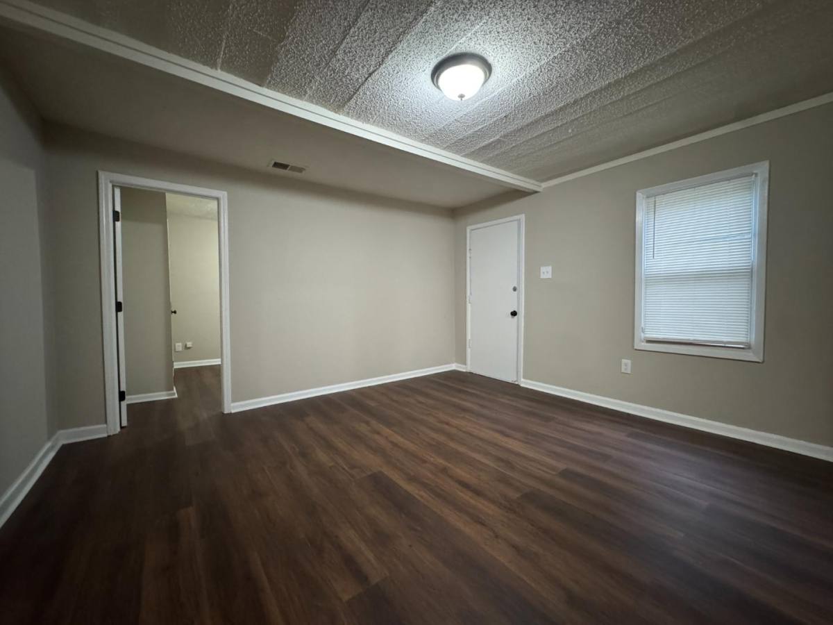 House for rent at 1651 Corning Ave, Memphis, TN 38127
