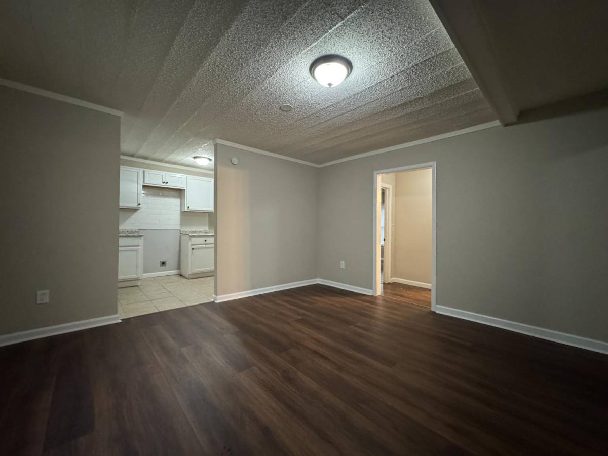 House for rent at 1651 Corning Ave, Memphis, TN 38127
