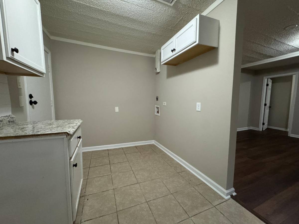 House for rent at 1651 Corning Ave, Memphis, TN 38127