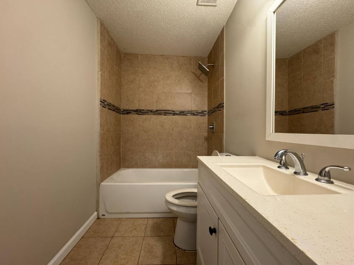 House for rent at 1651 Corning Ave, Memphis, TN 38127