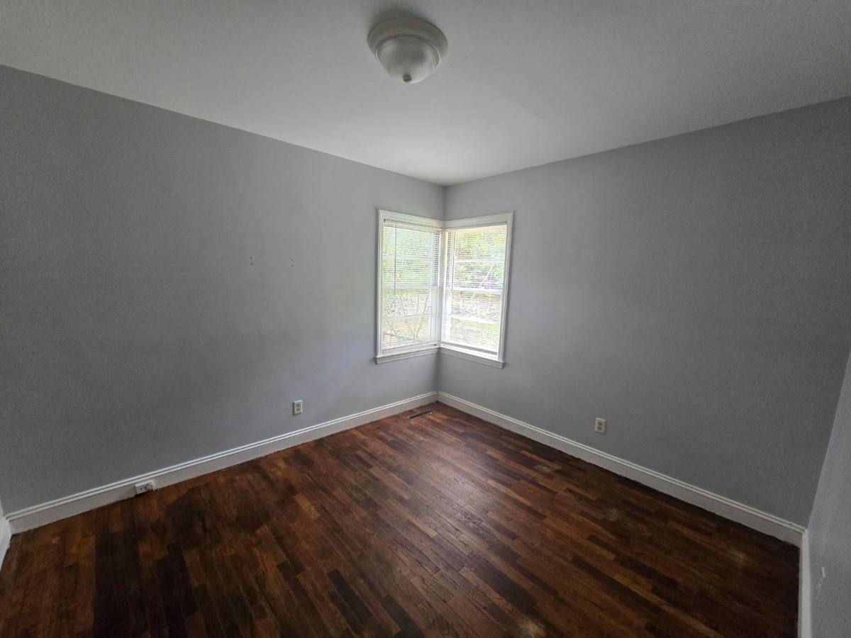 House for rent at 821 Sandalwood Dr, Fayetteville, NC 28304