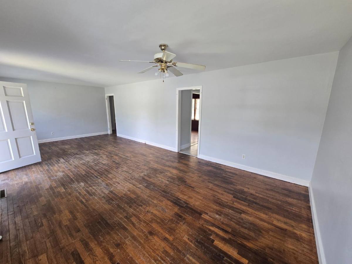 House for rent at 821 Sandalwood Dr, Fayetteville, NC 28304