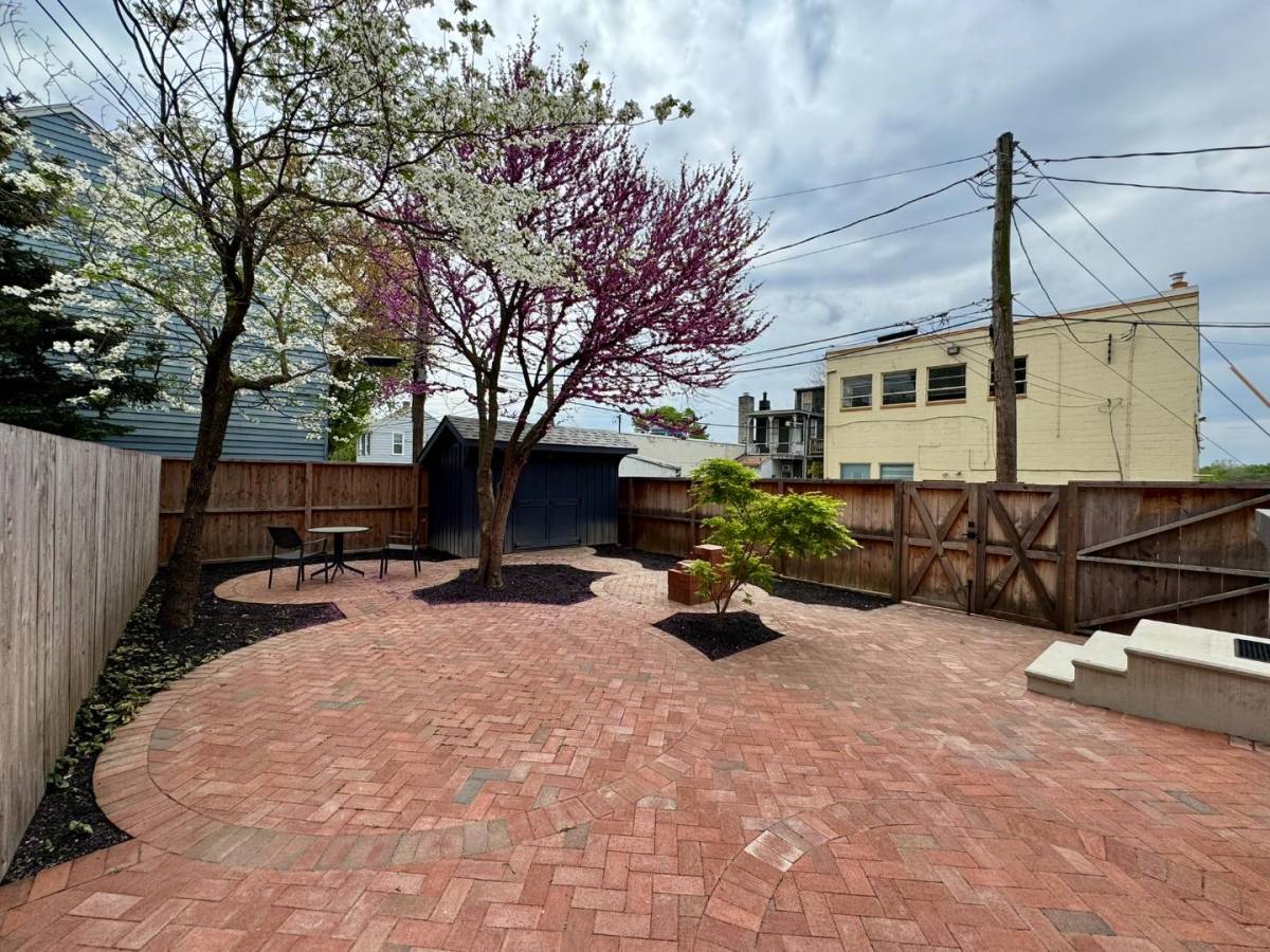 Townhouse for rent at 107 Calder St #10NIS, Harrisburg, PA 17102