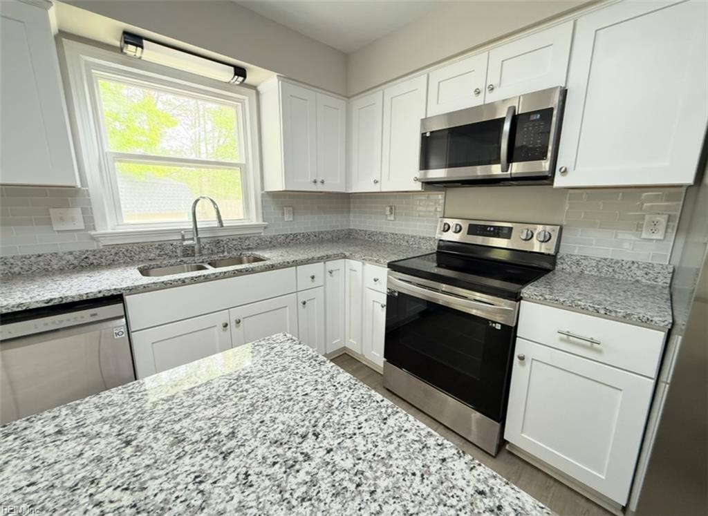House for rent at 458 Warner Hall Place, Newport News, VA 23608