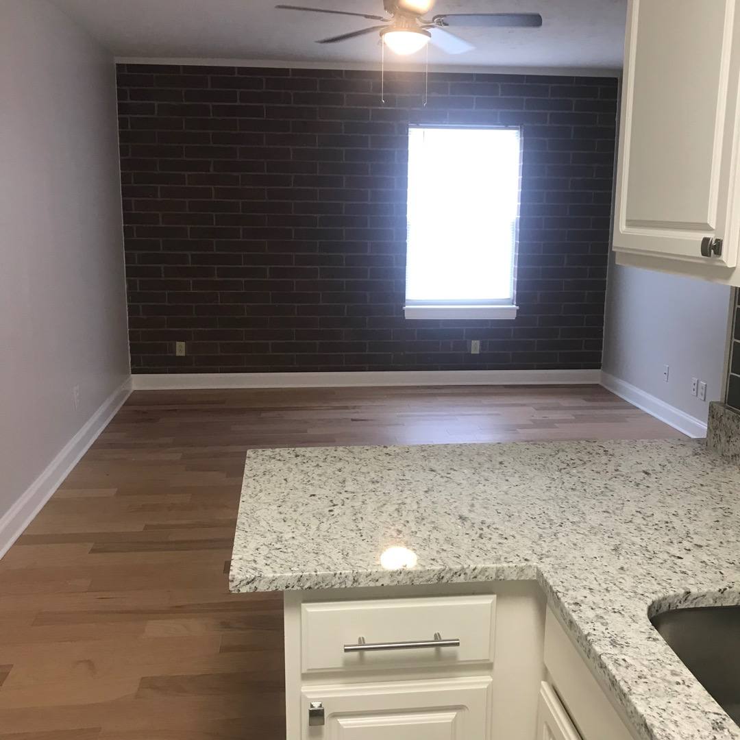 Apartment for rent at 927 Main St #2, Grafton, OH 44044