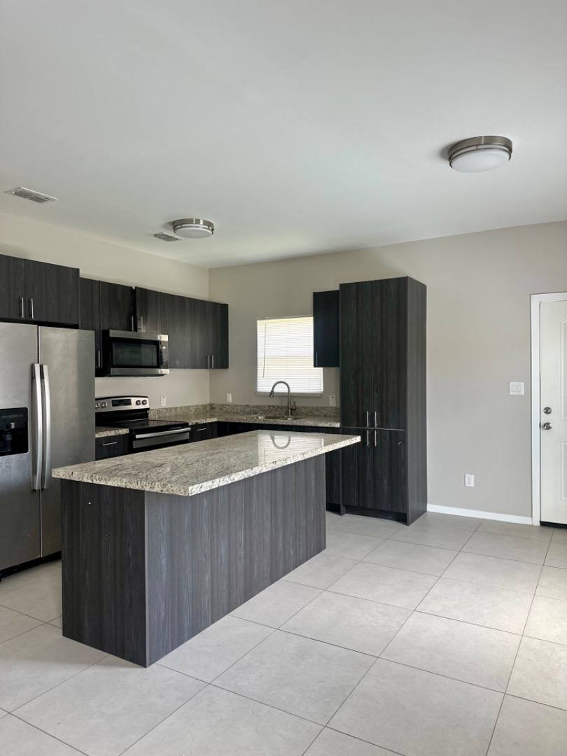 Apartment for rent at 3008 Sabercat Ave #1, Edinburg, TX 78542