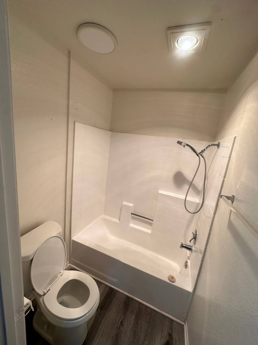 Apartment for rent at 7040 Haskell #310, Van Nuys, CA 91406