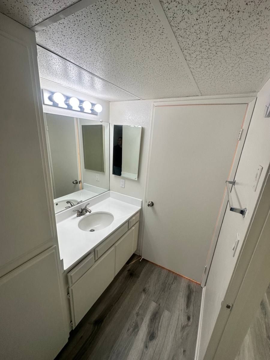 Apartment for rent at 7040 Haskell #310, Van Nuys, CA 91406