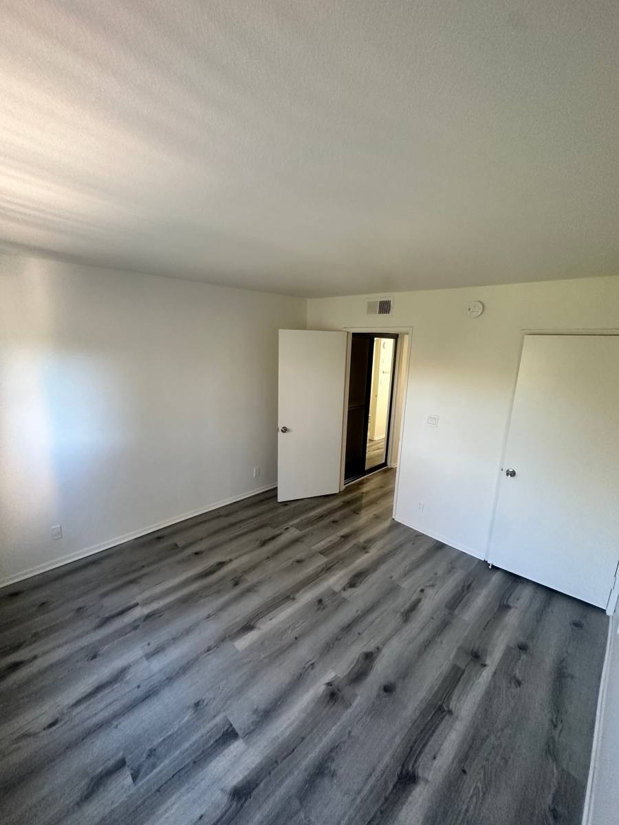Apartment for rent at 7040 Haskell #310, Van Nuys, CA 91406