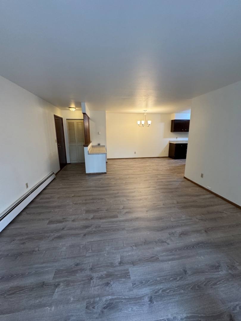 Apartment for rent at 213 Williamsburg Dr #7, Mequon, WI 53092