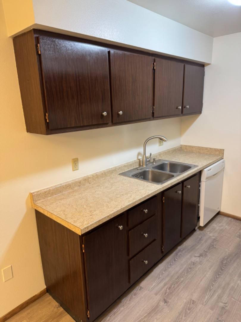 Apartment for rent at 213 Williamsburg Dr #7, Mequon, WI 53092