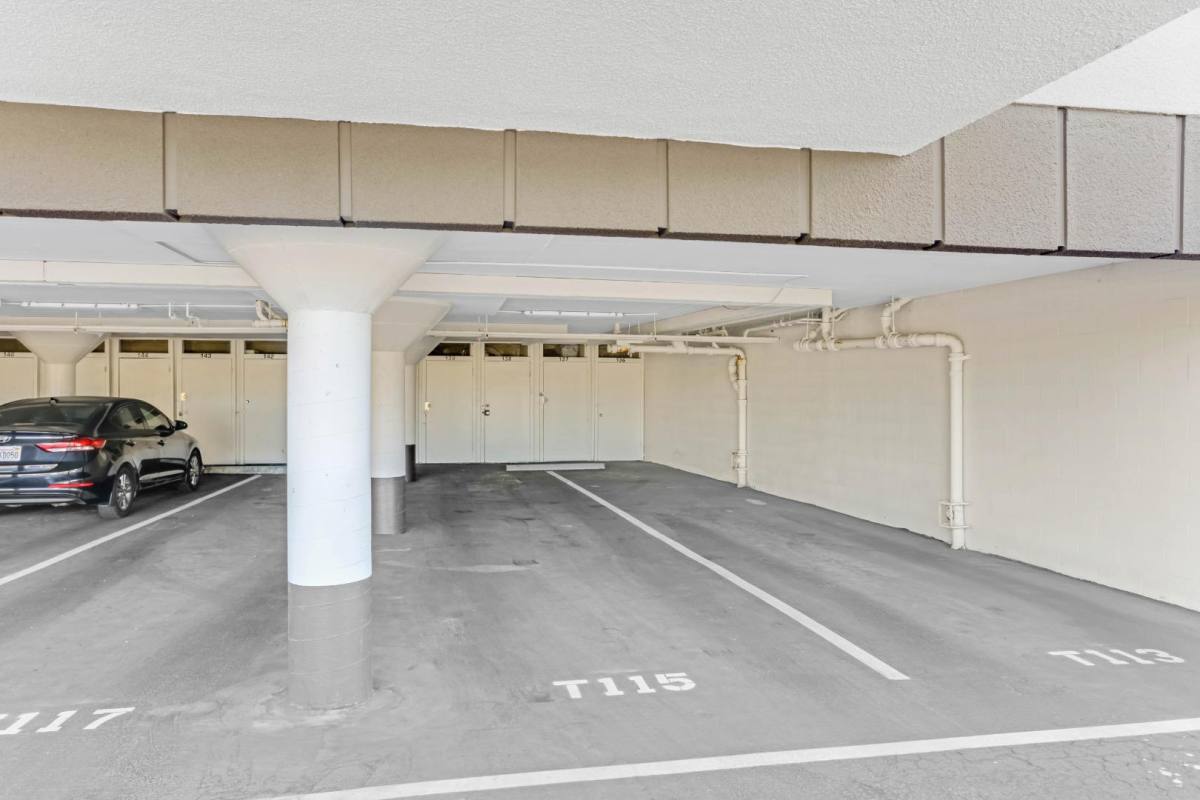 Condo for rent at 3050 Rue Dorleans #RUE, San Diego, CA 92110