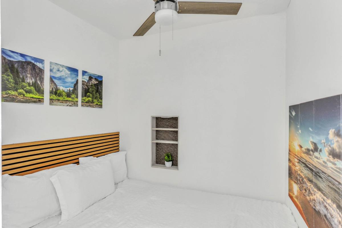 Condo for rent at 3050 Rue Dorleans #RUE, San Diego, CA 92110
