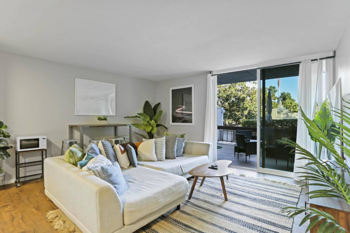 Apartment for rent at 3050 Rue Dorleans #RUE, San Diego, CA 92110
