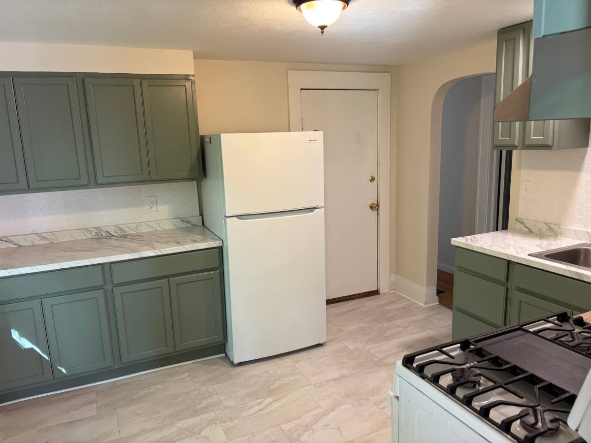 Apartment for rent at 405 Willis Ave #RED'S, Syracuse, NY 13204