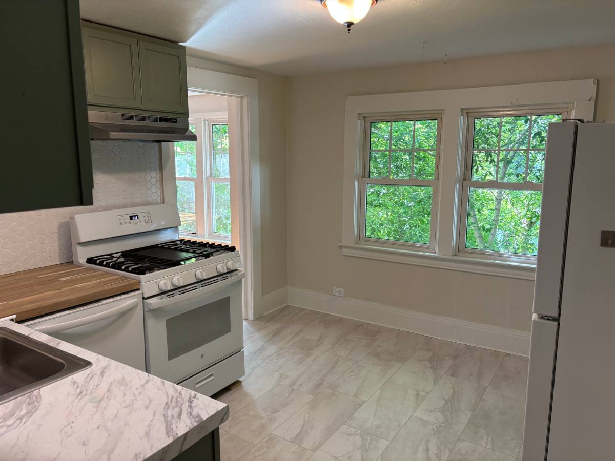 Apartment for rent at 405 Willis Ave #RED'S, Syracuse, NY 13204