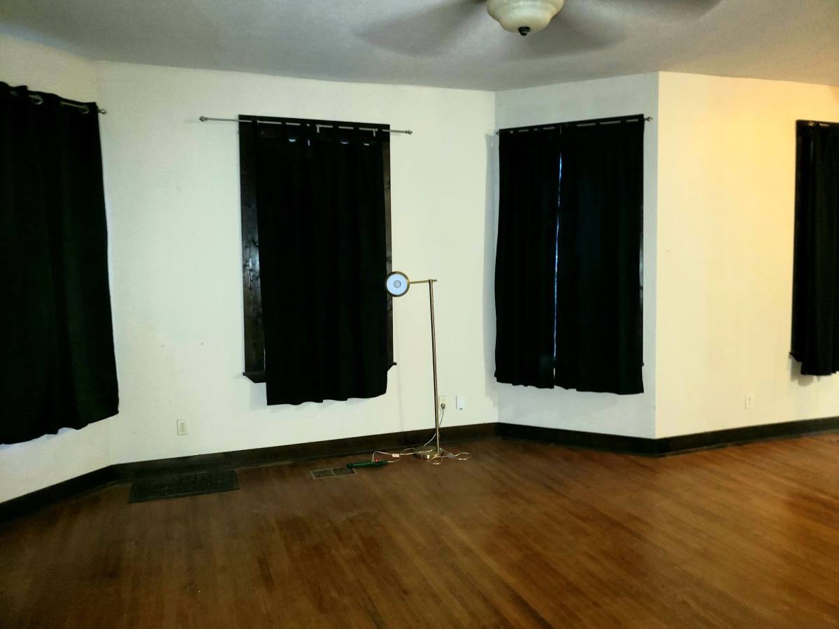 Apartment for rent at 1422 Coker Ave #2, Knoxville, TN 37917