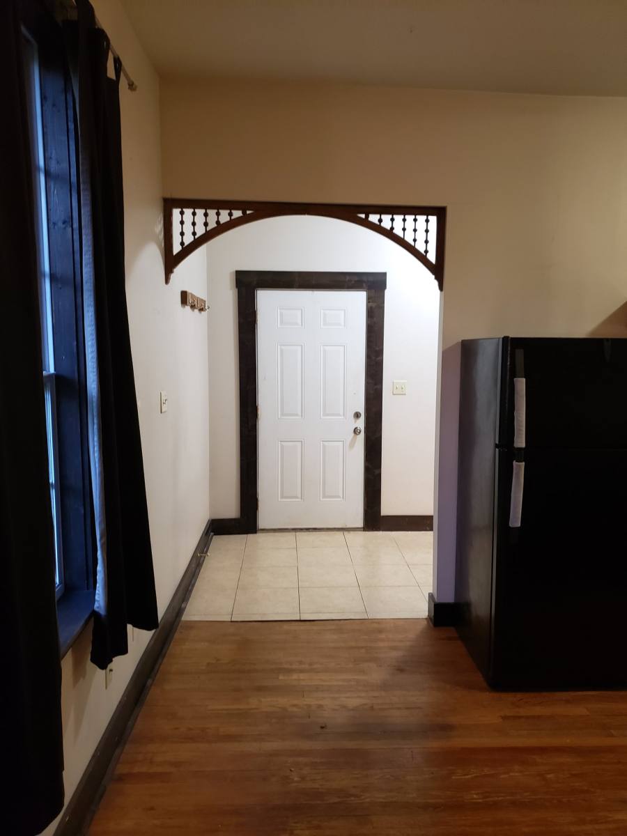 Apartment for rent at 1422 Coker Ave #2, Knoxville, TN 37917