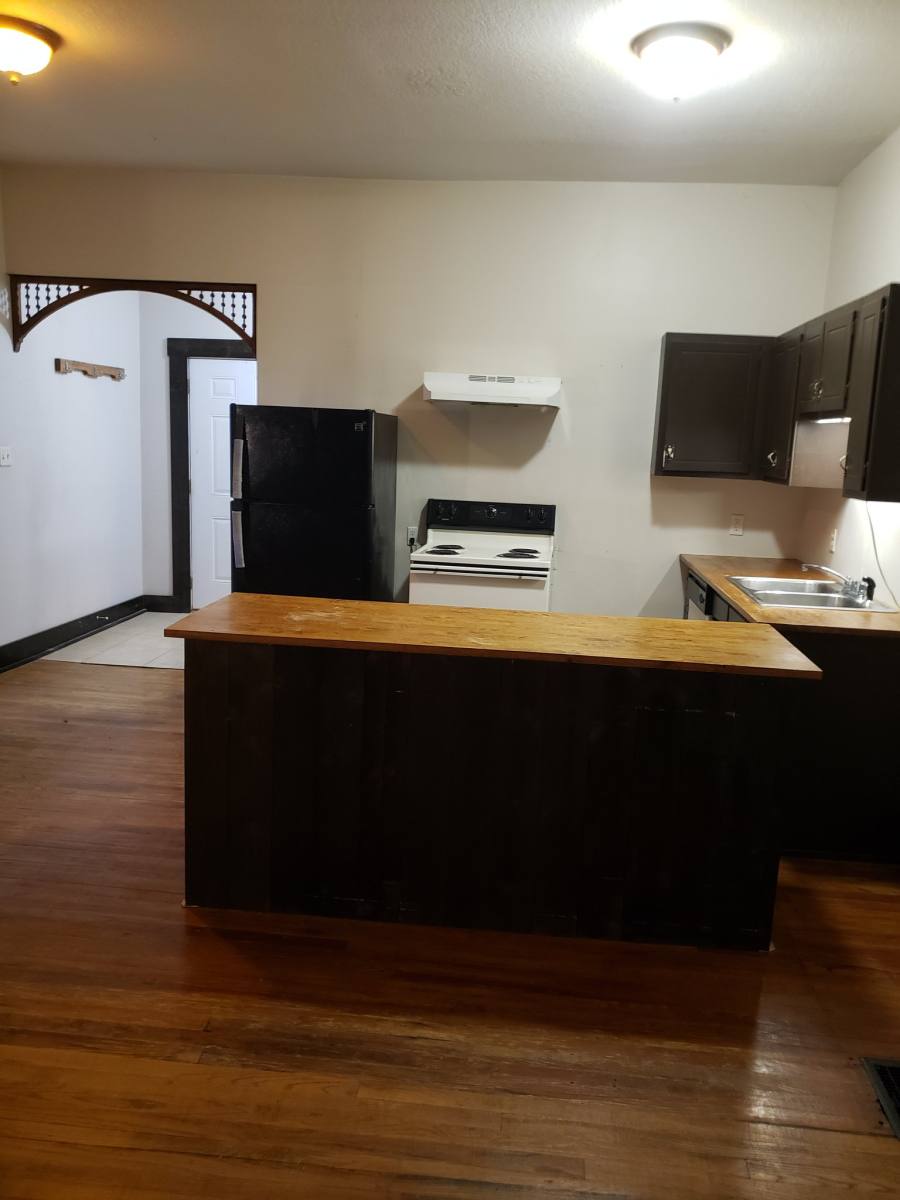 Apartment for rent at 1422 Coker Ave #2, Knoxville, TN 37917
