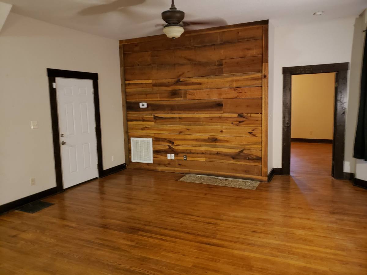 Apartment for rent at 1422 Coker Ave #2, Knoxville, TN 37917