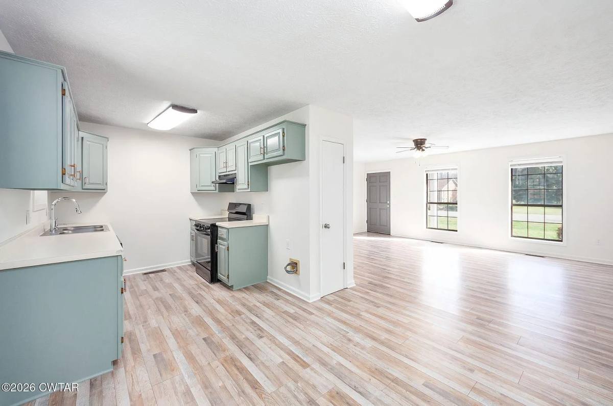 House for rent at 52 University Cove, Jackson, TN 38305