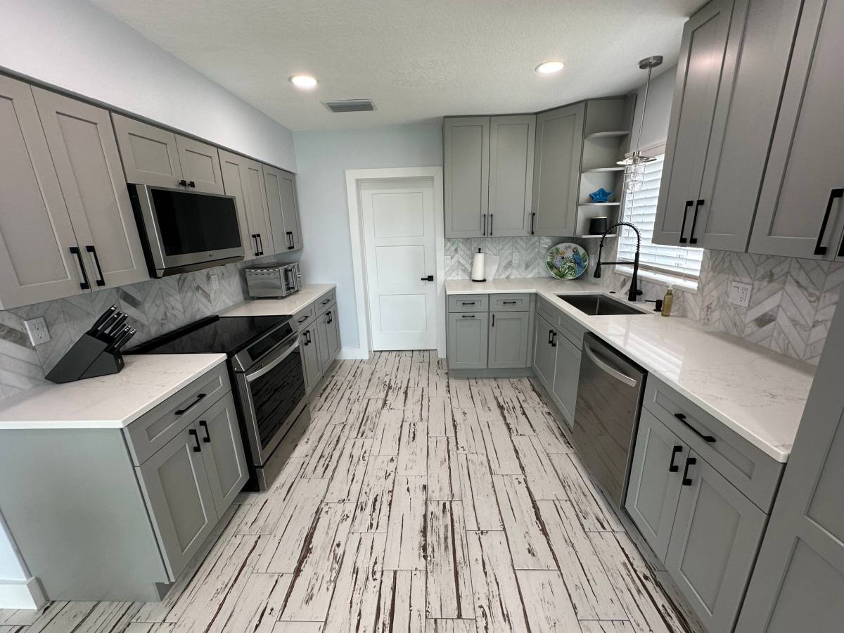 House for rent at 17727 Long Point Dr, Saint Petersburg, FL 33708