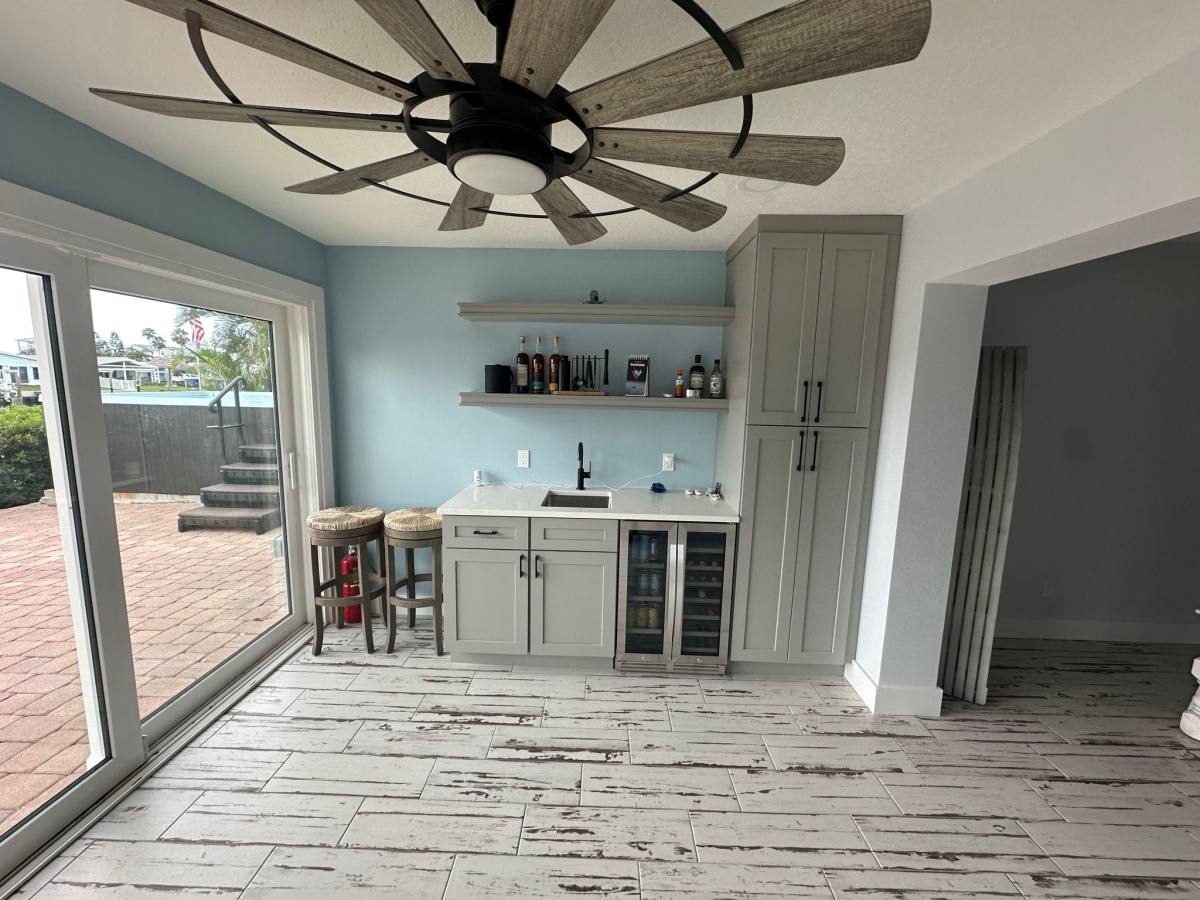 House for rent at 17727 Long Point Dr, Saint Petersburg, FL 33708