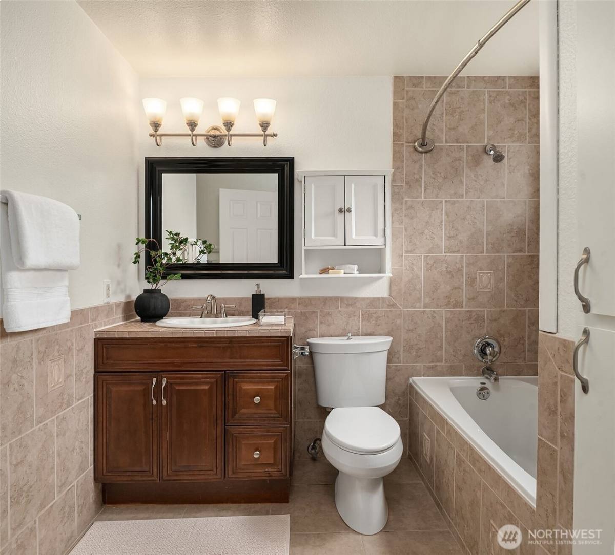 House for rent at 17615 Brook Blvd, Bothell, WA 98012