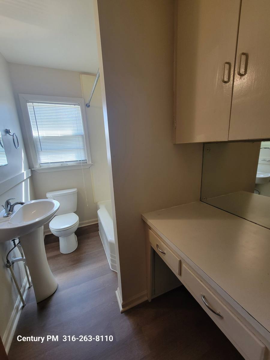Townhouse for rent at 4906 E 9th St N, Wichita, KS 67208