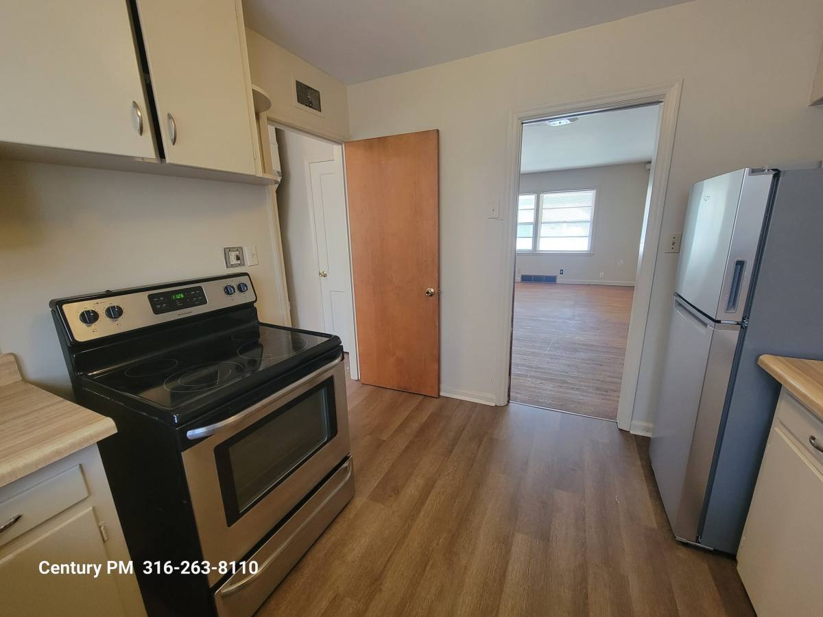 Townhouse for rent at 4906 E 9th St N, Wichita, KS 67208