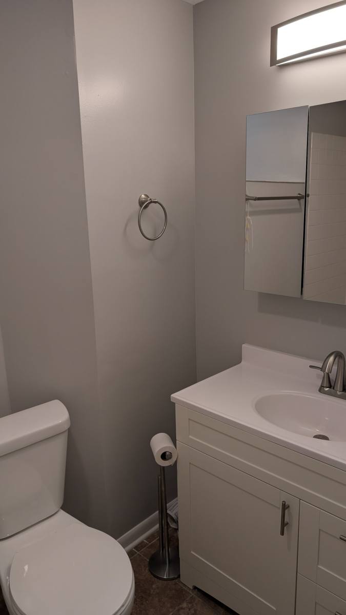 Apartment for rent at 429 E 45th Place, Chicago, IL 60653