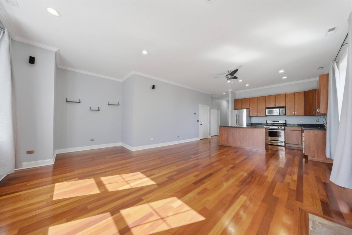 Condo for rent at 2204 N Natchez #3, Elmwood Park, IL 60707