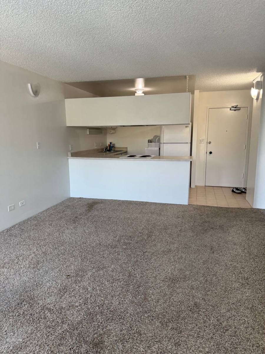 Apartment for rent at 3045 Ala Napuaa Place #314, Honolulu, HI 96818